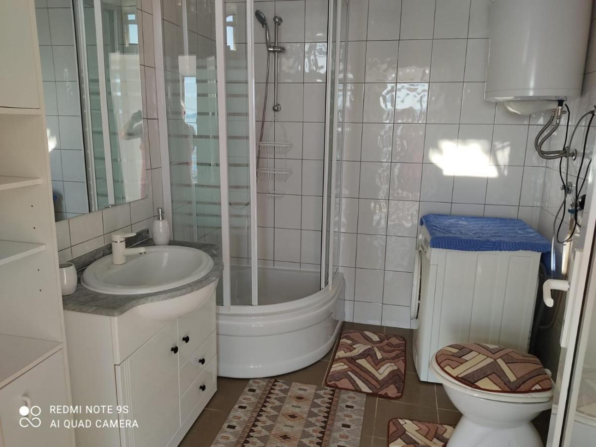 Apartmani Iva สเวติยูไร ภายนอก รูปภาพ