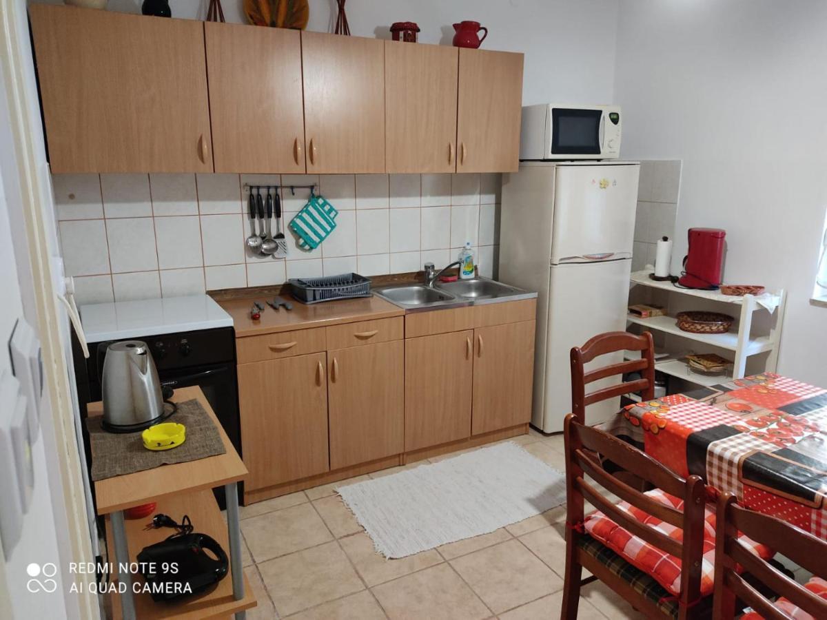 Apartmani Iva สเวติยูไร ภายนอก รูปภาพ